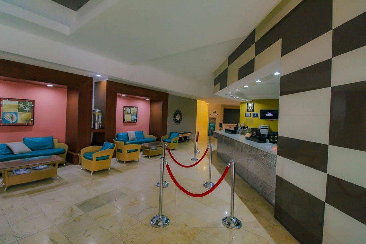 Oceano Palace Mazatlan Exterior photo