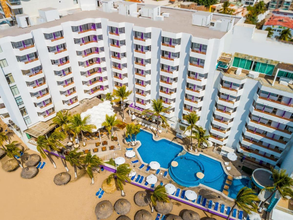 Oceano Palace Mazatlan Exterior photo