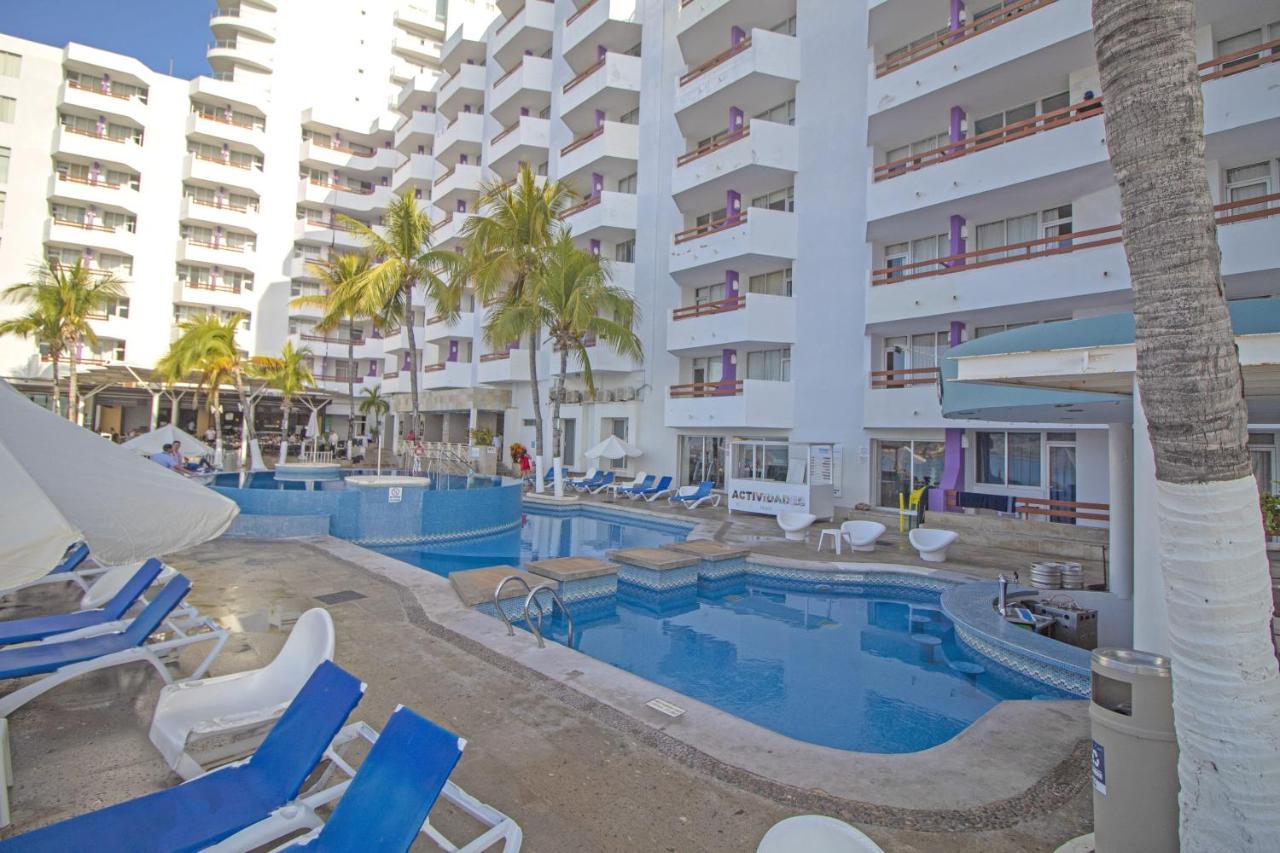 Oceano Palace Mazatlan Exterior photo